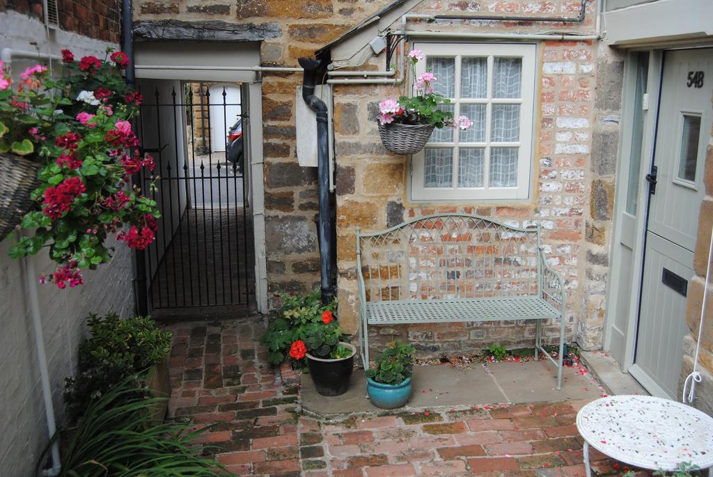 High Street Apartment Uppingham Esterno foto