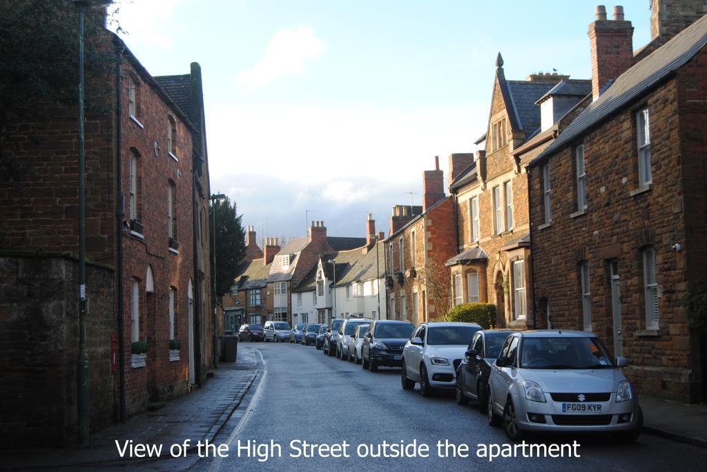 High Street Apartment Uppingham Esterno foto