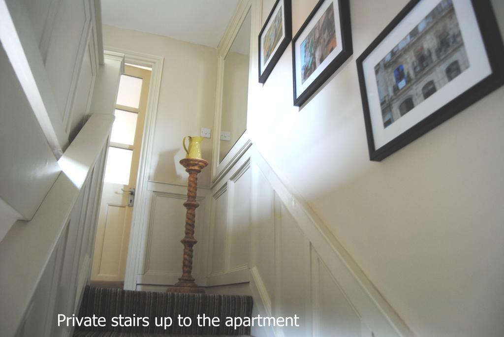 High Street Apartment Uppingham Esterno foto