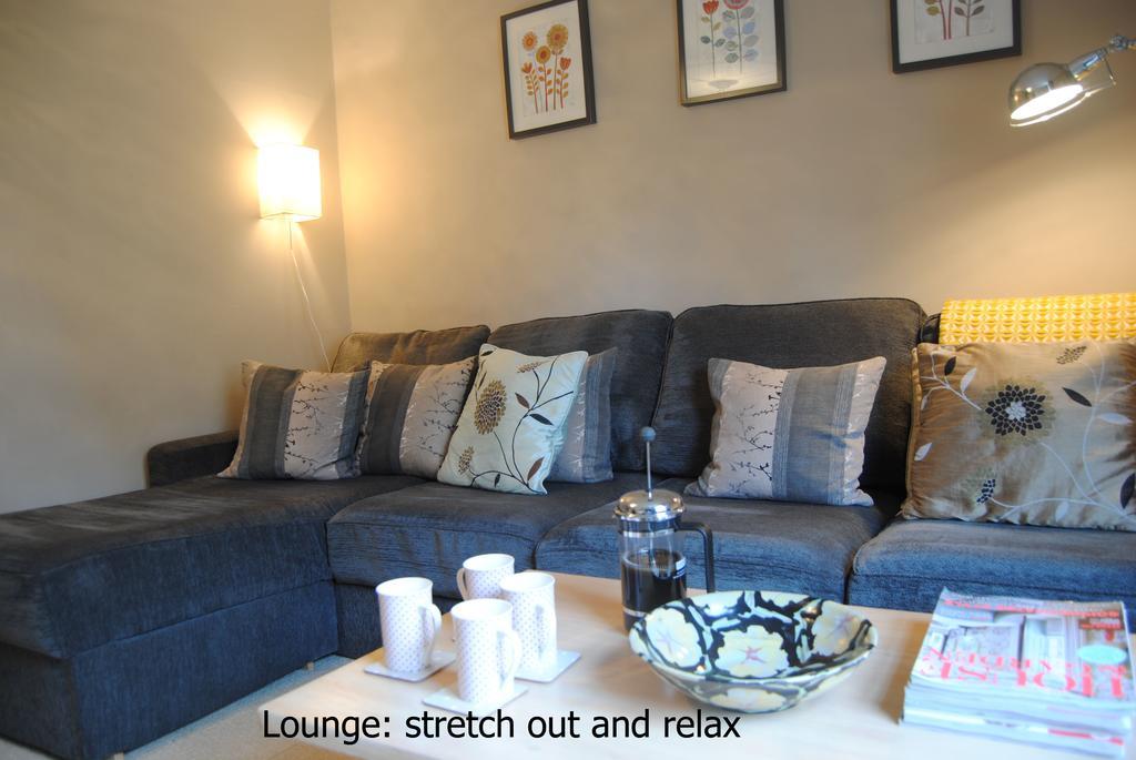 High Street Apartment Uppingham Esterno foto